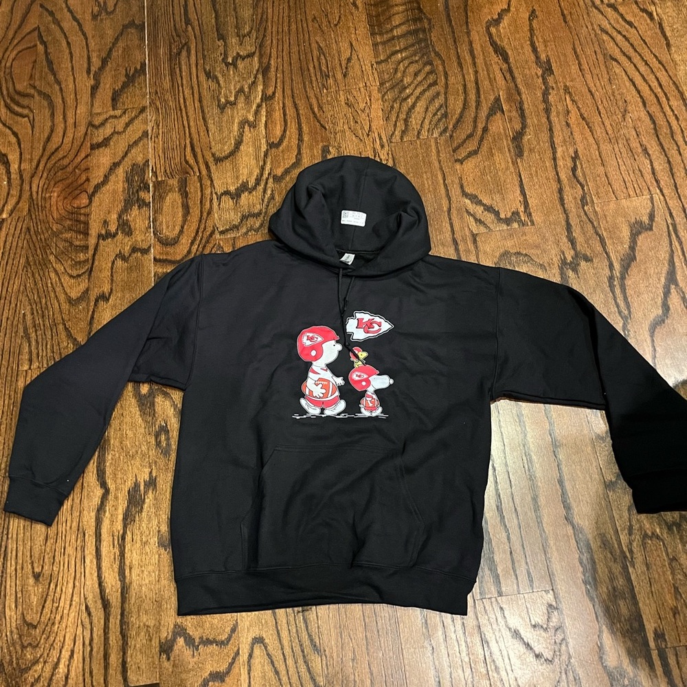 Black Kansas City Chiefs Snoppy Sweatshirt